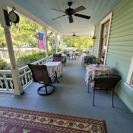 Stardust Room At The Camellia Rose Inn Downtown Gainesville Exterior photo